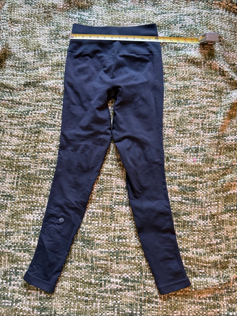 Lumulemon Grey Legging - Picture 4 of 6